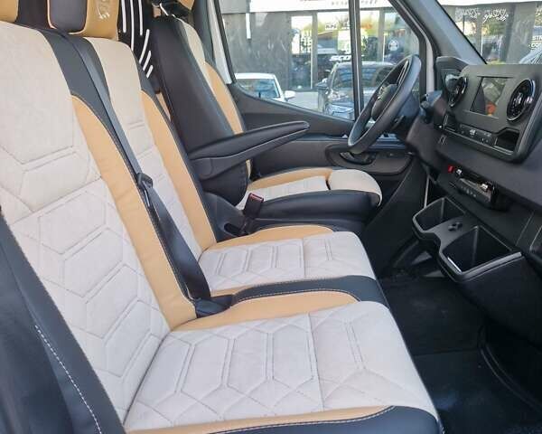 Белый Мерседес Sprinter, объемом двигателя 1.95 л и пробегом 316 тыс. км за 39400 $, фото 10 на Automoto.ua