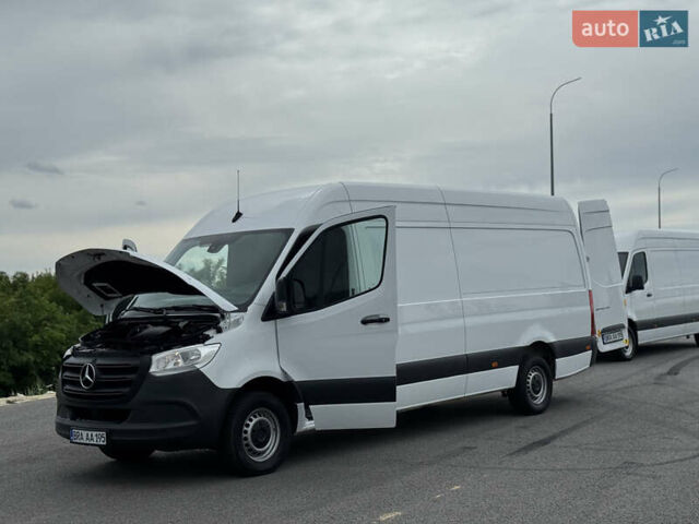 Белый Мерседес Sprinter, объемом двигателя 2.2 л и пробегом 220 тыс. км за 25900 $, фото 45 на Automoto.ua