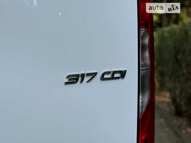 Белый Мерседес Sprinter, объемом двигателя 2 л и пробегом 198 тыс. км за 33500 $, фото 45 на Automoto.ua