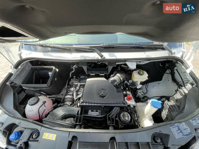 Белый Мерседес Sprinter, объемом двигателя 20 л и пробегом 94 тыс. км за 38999 $, фото 18 на Automoto.ua