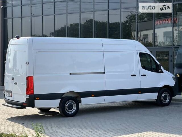 Белый Мерседес Sprinter, объемом двигателя 2 л и пробегом 198 тыс. км за 33500 $, фото 8 на Automoto.ua