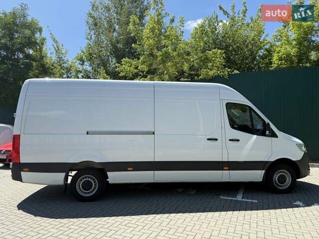 Белый Мерседес Sprinter, объемом двигателя 1.95 л и пробегом 14 тыс. км за 45000 $, фото 3 на Automoto.ua