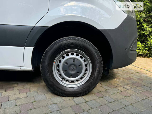 Белый Мерседес Sprinter, объемом двигателя 2 л и пробегом 198 тыс. км за 33500 $, фото 36 на Automoto.ua