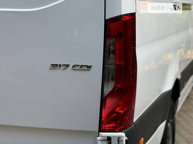 Белый Мерседес Sprinter, объемом двигателя 2 л и пробегом 198 тыс. км за 33500 $, фото 34 на Automoto.ua