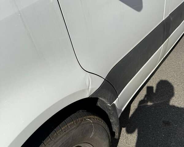 Білий Мерседес Sprinter, об'ємом двигуна 1.99 л та пробігом 9 тис. км за 37500 $, фото 8 на Automoto.ua