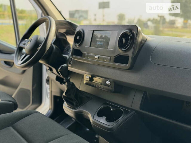 Белый Мерседес Sprinter, объемом двигателя 2 л и пробегом 198 тыс. км за 33500 $, фото 73 на Automoto.ua