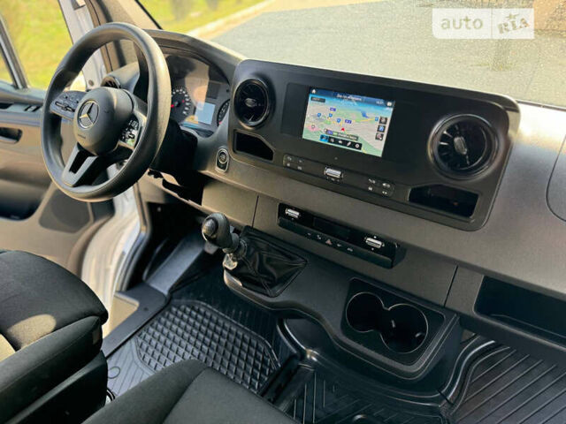 Белый Мерседес Sprinter, объемом двигателя 2 л и пробегом 198 тыс. км за 33500 $, фото 76 на Automoto.ua