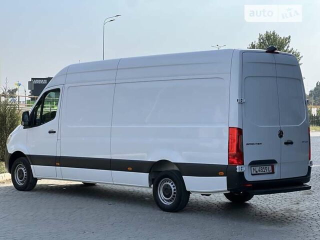 Белый Мерседес Sprinter, объемом двигателя 2 л и пробегом 198 тыс. км за 33500 $, фото 11 на Automoto.ua