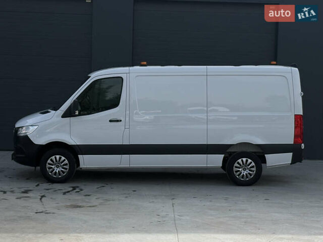 Білий Мерседес Sprinter, об'ємом двигуна 2.2 л та пробігом 64 тис. км за 29999 $, фото 31 на Automoto.ua