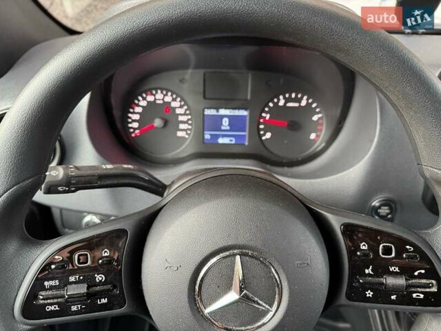Белый Мерседес Sprinter, объемом двигателя 1.95 л и пробегом 20 тыс. км за 61684 $, фото 9 на Automoto.ua