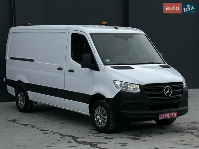 Білий Мерседес Sprinter, об'ємом двигуна 2.2 л та пробігом 64 тис. км за 29999 $, фото 2 на Automoto.ua