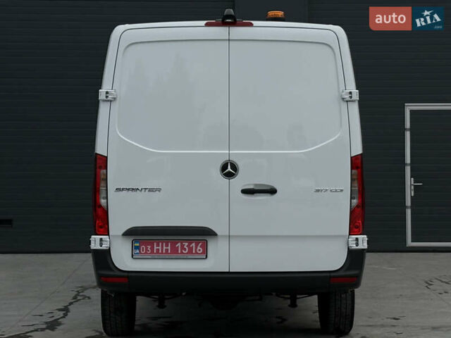Білий Мерседес Sprinter, об'ємом двигуна 2.2 л та пробігом 64 тис. км за 29999 $, фото 17 на Automoto.ua