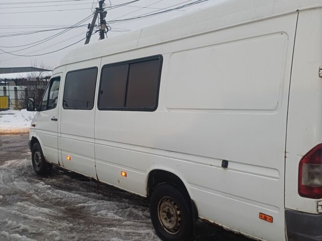 Білий Мерседес Sprinter, об'ємом двигуна 2.1 л та пробігом 2 тис. км за 4000 $, фото 4 на Automoto.ua