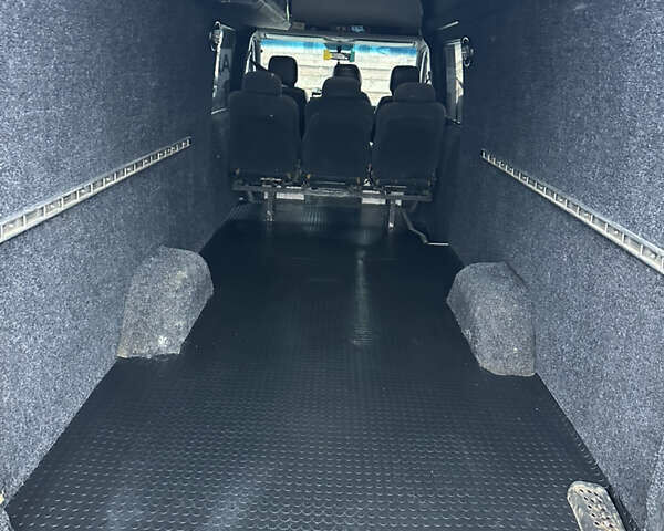 Белый Мерседес Sprinter, объемом двигателя 2.15 л и пробегом 850 тыс. км за 10500 $, фото 15 на Automoto.ua