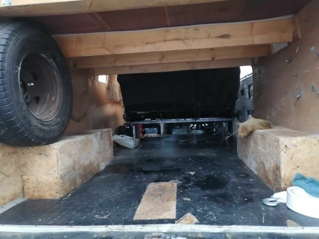 Білий Мерседес Sprinter, об'ємом двигуна 2.3 л та пробігом 559 тис. км за 2850 $, фото 1 на Automoto.ua