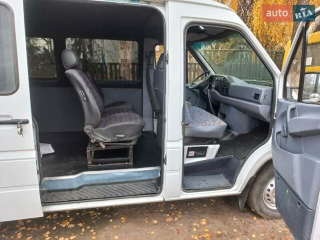Білий Мерседес Sprinter, об'ємом двигуна 2.3 л та пробігом 356 тис. км за 6000 $, фото 3 на Automoto.ua