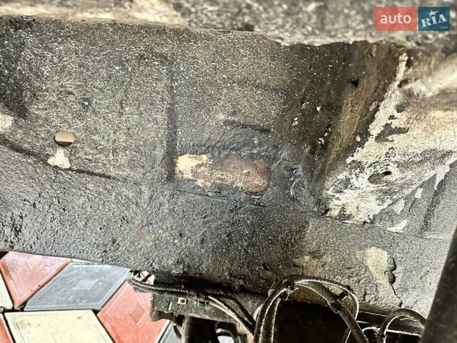 Білий Мерседес Sprinter, об'ємом двигуна 2.3 л та пробігом 550 тис. км за 2700 $, фото 9 на Automoto.ua