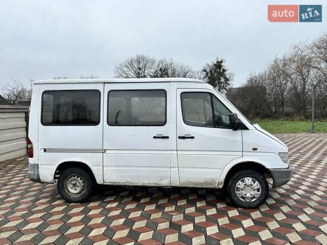 Білий Мерседес Sprinter, об'ємом двигуна 2.3 л та пробігом 550 тис. км за 2700 $, фото 15 на Automoto.ua