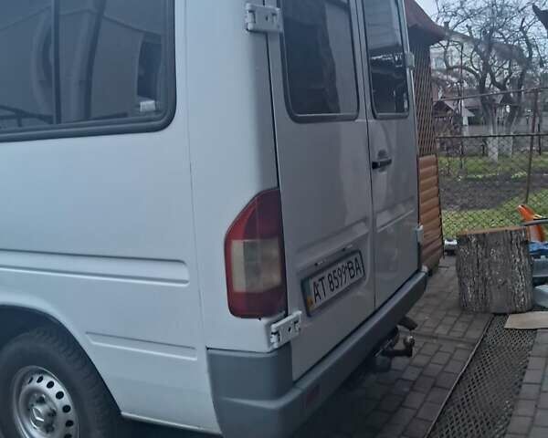 Белый Мерседес Sprinter, объемом двигателя 2.9 л и пробегом 445 тыс. км за 6800 $, фото 11 на Automoto.ua