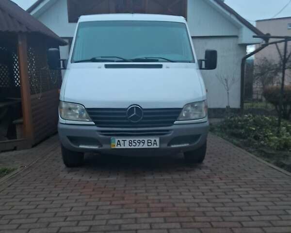 Белый Мерседес Sprinter, объемом двигателя 2.9 л и пробегом 445 тыс. км за 6800 $, фото 6 на Automoto.ua