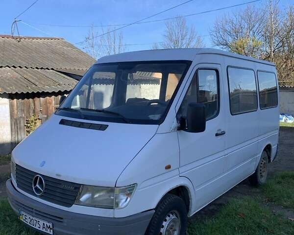 Білий Мерседес Sprinter, об'ємом двигуна 2.2 л та пробігом 540 тис. км за 3500 $, фото 2 на Automoto.ua