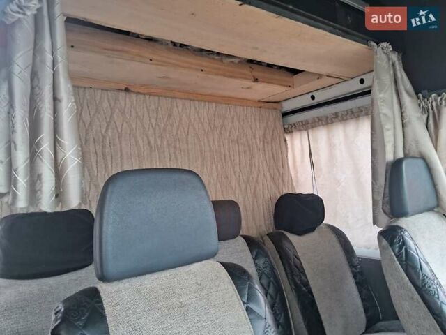 Белый Мерседес Sprinter, объемом двигателя 2.87 л и пробегом 715 тыс. км за 6500 $, фото 19 на Automoto.ua