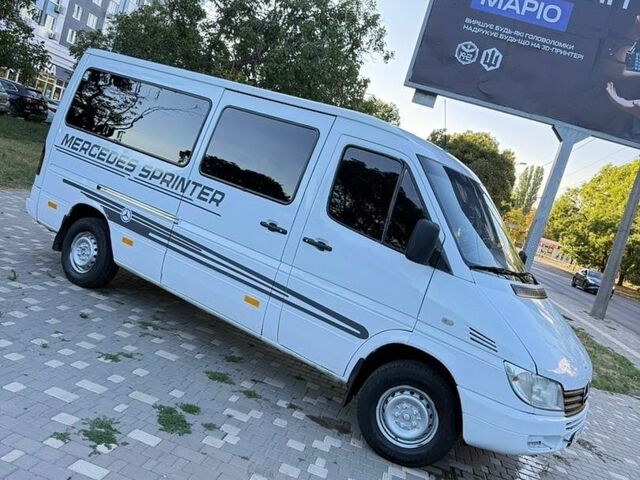 Білий Мерседес Sprinter, об'ємом двигуна 2.27 л та пробігом 300 тис. км за 5999 $, фото 6 на Automoto.ua
