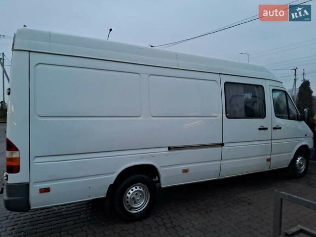 Белый Мерседес Sprinter, объемом двигателя 2.87 л и пробегом 715 тыс. км за 6500 $, фото 5 на Automoto.ua