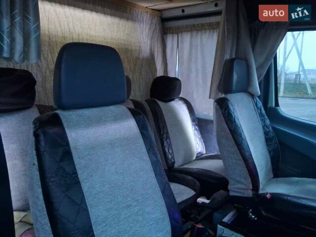 Белый Мерседес Sprinter, объемом двигателя 2.87 л и пробегом 715 тыс. км за 6500 $, фото 9 на Automoto.ua