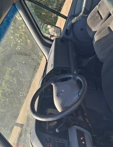 Белый Мерседес Sprinter, объемом двигателя 2.87 л и пробегом 500 тыс. км за 3800 $, фото 3 на Automoto.ua