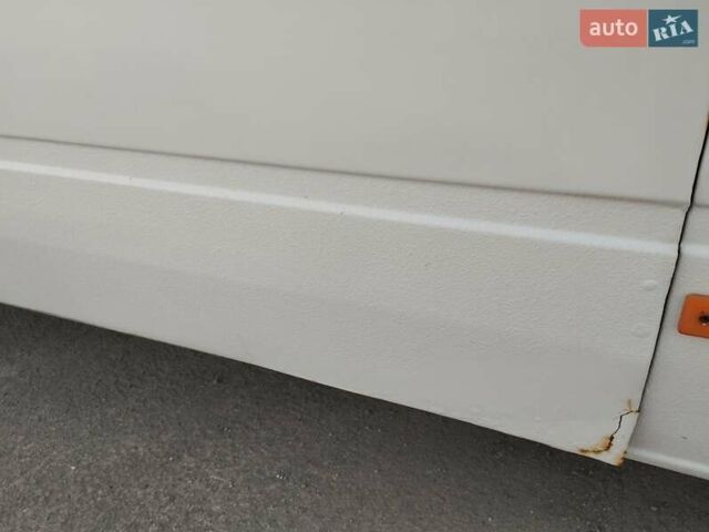 Белый Мерседес Sprinter, объемом двигателя 2.9 л и пробегом 100 тыс. км за 6500 $, фото 14 на Automoto.ua