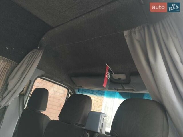 Белый Мерседес Sprinter, объемом двигателя 2.87 л и пробегом 900 тыс. км за 6000 $, фото 2 на Automoto.ua