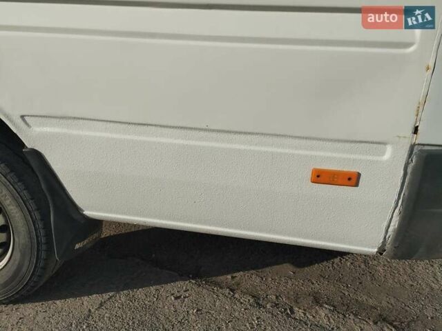 Белый Мерседес Sprinter, объемом двигателя 2.9 л и пробегом 100 тыс. км за 6500 $, фото 17 на Automoto.ua
