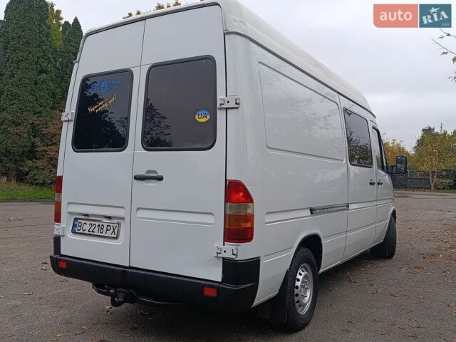 Белый Мерседес Sprinter, объемом двигателя 2.87 л и пробегом 400 тыс. км за 6150 $, фото 8 на Automoto.ua
