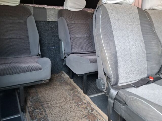 Белый Мерседес Sprinter, объемом двигателя 2.9 л и пробегом 773 тыс. км за 6200 $, фото 6 на Automoto.ua