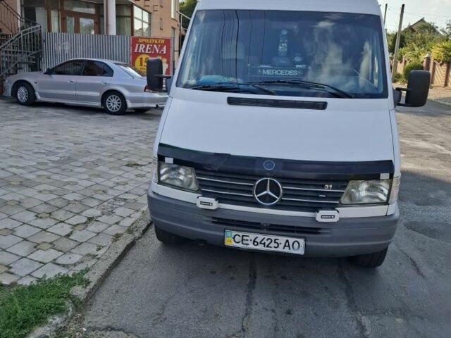 Белый Мерседес Sprinter, объемом двигателя 2.9 л и пробегом 773 тыс. км за 6200 $, фото 1 на Automoto.ua