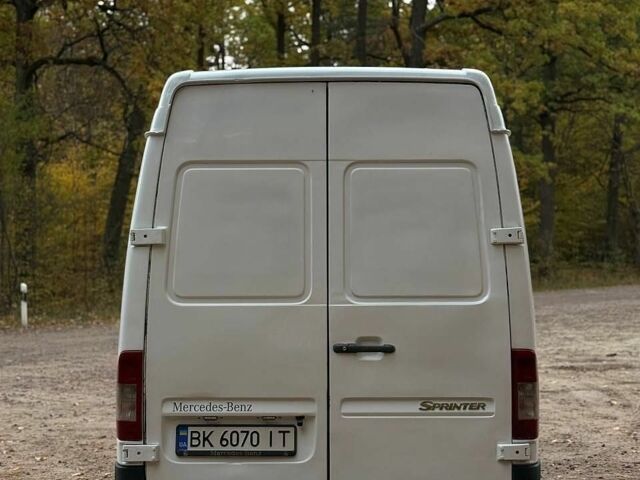 Білий Мерседес Sprinter, об'ємом двигуна 2.9 л та пробігом 578 тис. км за 7500 $, фото 8 на Automoto.ua