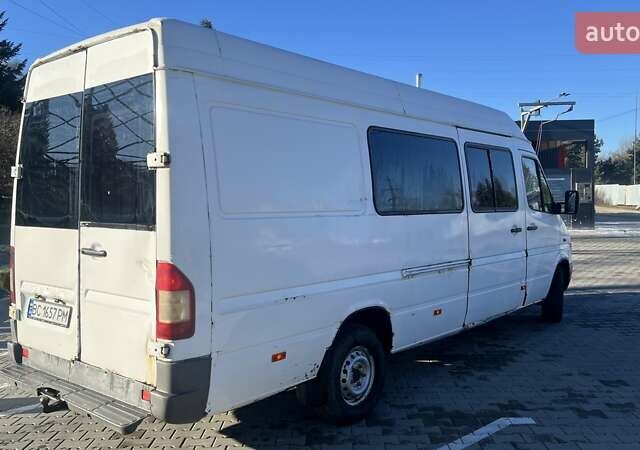 Белый Мерседес Sprinter, объемом двигателя 2.87 л и пробегом 450 тыс. км за 5000 $, фото 5 на Automoto.ua