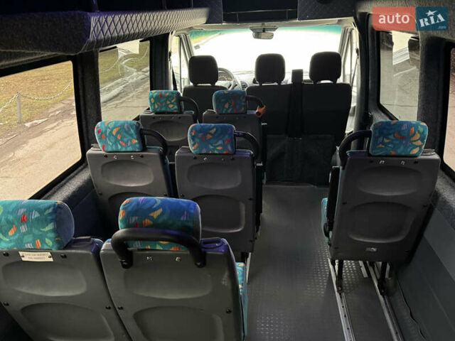Білий Мерседес Sprinter, об'ємом двигуна 2.2 л та пробігом 400 тис. км за 6999 $, фото 28 на Automoto.ua