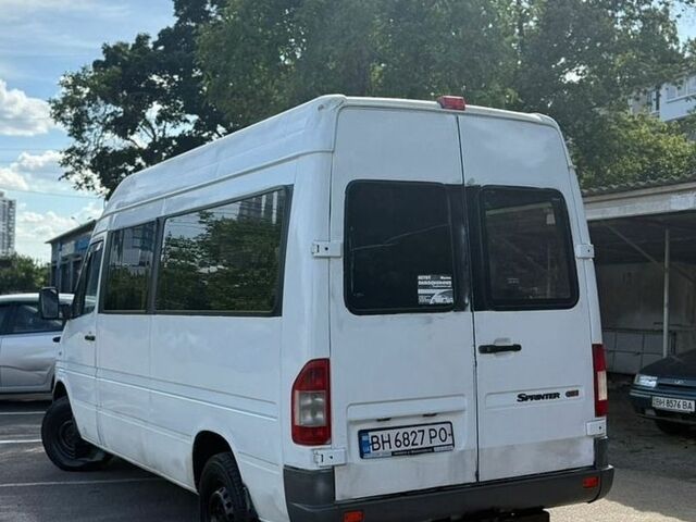 Белый Мерседес Sprinter, объемом двигателя 2.15 л и пробегом 685 тыс. км за 6300 $, фото 36 на Automoto.ua