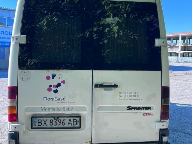 Білий Мерседес Sprinter, об'ємом двигуна 2.15 л та пробігом 580 тис. км за 8000 $, фото 4 на Automoto.ua
