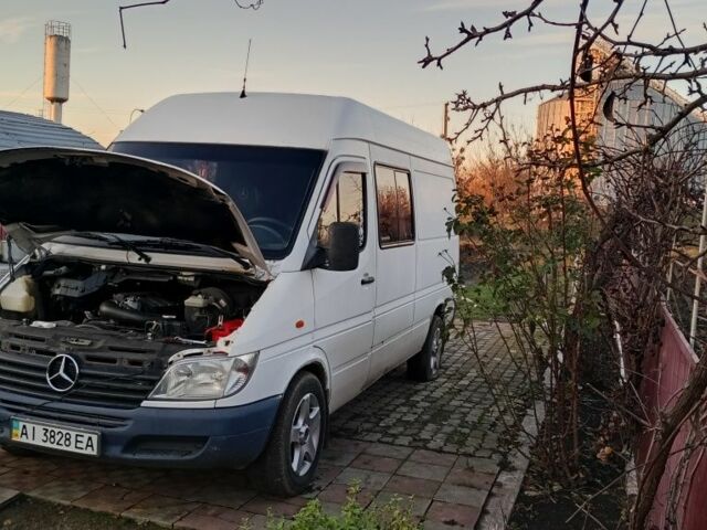 Білий Мерседес Sprinter, об'ємом двигуна 0 л та пробігом 450 тис. км за 6000 $, фото 4 на Automoto.ua