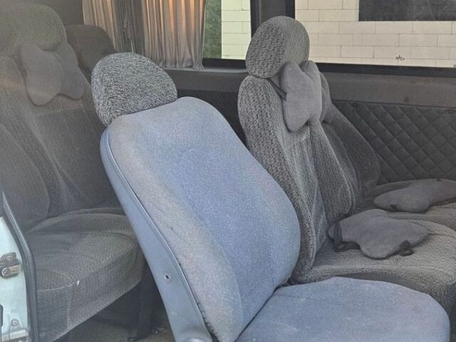 Белый Мерседес Sprinter, объемом двигателя 2.15 л и пробегом 600 тыс. км за 6300 $, фото 12 на Automoto.ua