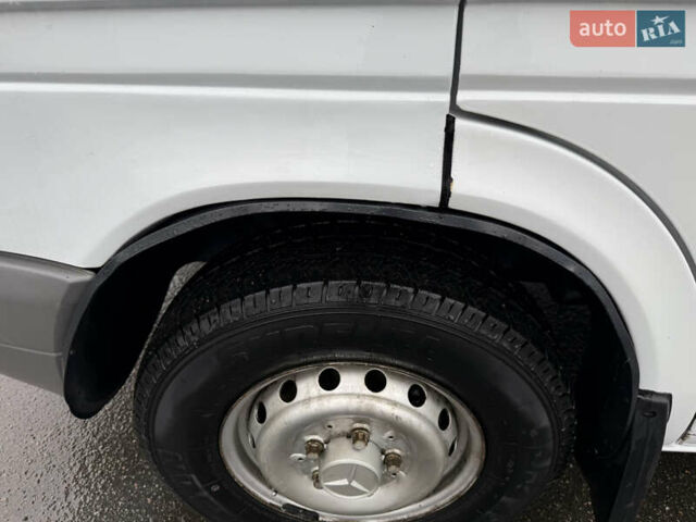 Білий Мерседес Sprinter, об'ємом двигуна 2.2 л та пробігом 580 тис. км за 8200 $, фото 11 на Automoto.ua