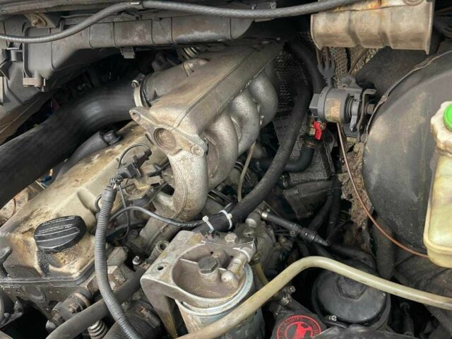 Белый Мерседес Sprinter, объемом двигателя 2.9 л и пробегом 400 тыс. км за 2300 $, фото 7 на Automoto.ua