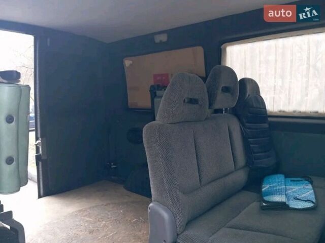 Белый Мерседес Sprinter, объемом двигателя 2.15 л и пробегом 500 тыс. км за 6000 $, фото 5 на Automoto.ua