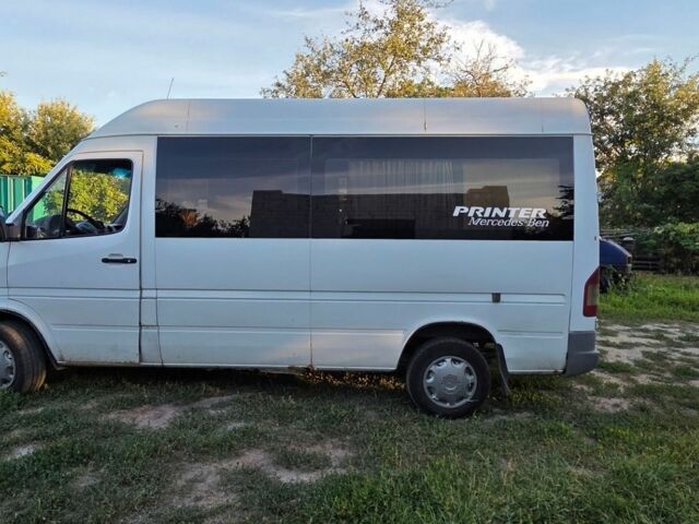 Белый Мерседес Sprinter, объемом двигателя 2.15 л и пробегом 600 тыс. км за 6300 $, фото 7 на Automoto.ua