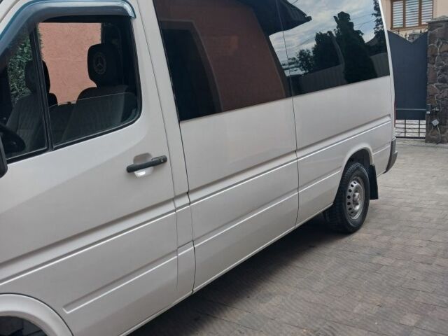 Білий Мерседес Sprinter, об'ємом двигуна 2.1 л та пробігом 600 тис. км за 6800 $, фото 9 на Automoto.ua