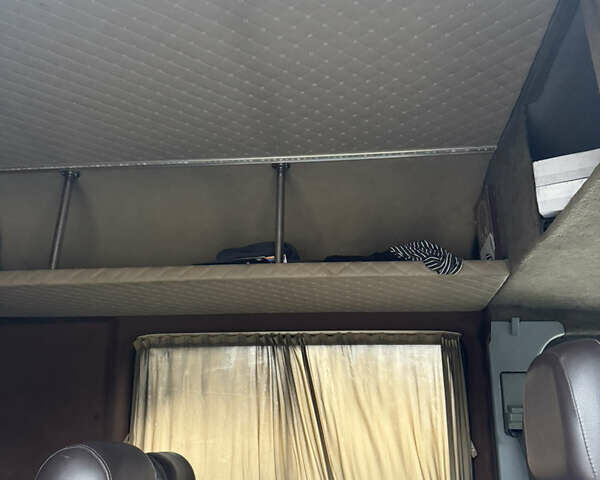 Білий Мерседес Sprinter, об'ємом двигуна 2.15 л та пробігом 200 тис. км за 6500 $, фото 6 на Automoto.ua