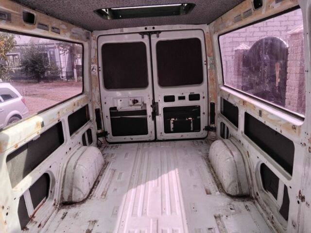 Білий Мерседес Sprinter, об'ємом двигуна 2.1 л та пробігом 256 тис. км за 8000 $, фото 6 на Automoto.ua